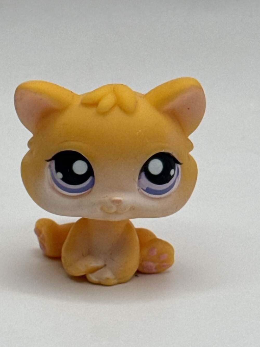 Littlest Pet Shop LPS No. 114 Orange Yellow Kitten Figure with Purple Eyes 2005